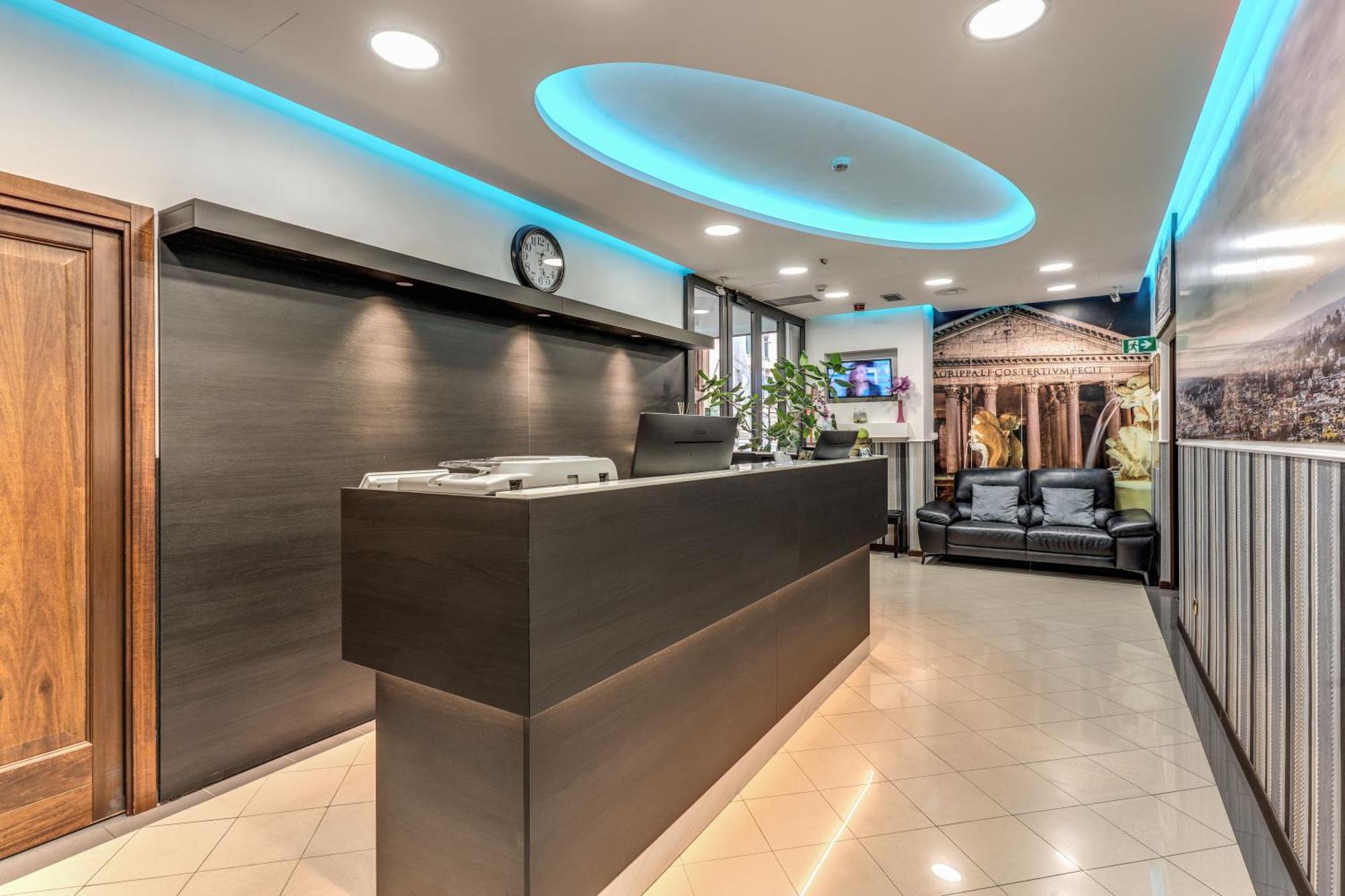 Hotel Ottaviano Augusto — Foto 1